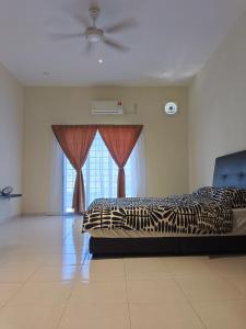 Homestay Sitiawan 53