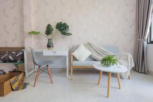 Cozy studio in Phu Nhuan District near District 1