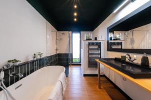 Maisons d'hotes Clos des Poulies : photos des chambres