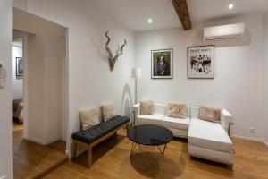 Le Yona Mirabeau - Appartement T3 Atypique situé dans le centre ville historique - proche Rotonde