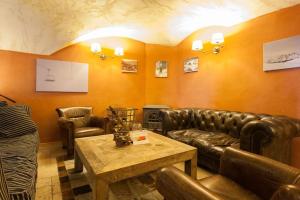 Chalets Chalet,14 p, 230m2,sauna,billard,source : photos des chambres