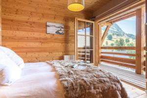Chalets Chalet,14 p, 230m2,sauna,billard,source : photos des chambres