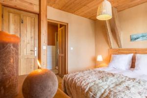 Chalets Chalet,14 p, 230m2,sauna,billard,source : photos des chambres