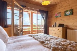 Chalets Chalet,14 p, 230m2,sauna,billard,source : photos des chambres