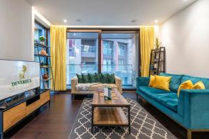 The Embassy Suite Devereux Residences near Battersea Power Station