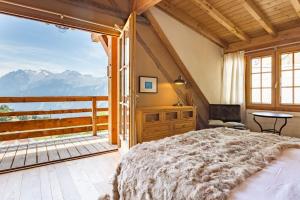 Chalets Chalet,14 p, 230m2,sauna,billard,source : photos des chambres