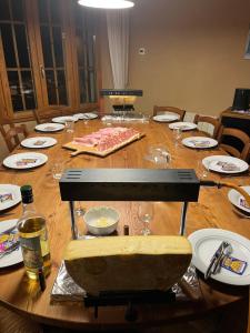 Chalets Chalet,14 p, 230m2,sauna,billard,source : photos des chambres