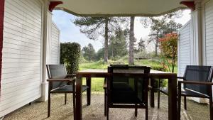 Appartement avec terrasse vue sur le parc de golf