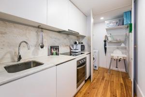 GuestReady - High-ceiling urban retreat in Porto