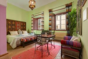 Studio with Pool View room in Moura Only for Two