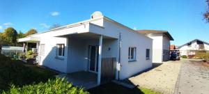 CROWN LIVING Design Apartment - gratis Parkplatz - WLan - Küche - Self Check-in