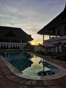 Mwezi - Maisha Resort