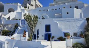 Cactus cave house on the caldera