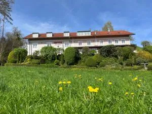 Hotel Auf Wolke 8 - Palling