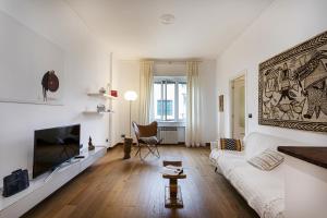 Bright Apartment in San Martino by Wonderful Italy