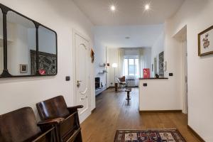 Bright Apartment in San Martino by Wonderful Italy