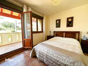 Bright 3-Bedroom Townhouse - Las Lomas - BAU01