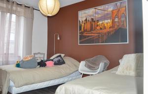 Maisons de vacances Beautiful Home In Plussin With Kitchen : photos des chambres