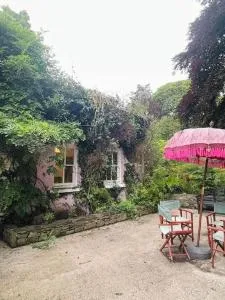 Warrenpoint Gate lodge - Ó Méith