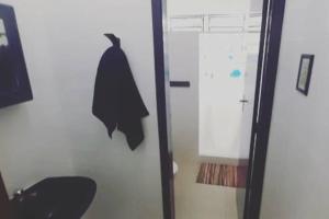 Casa ampla, arejada, muitos jogos e quarto cinema!