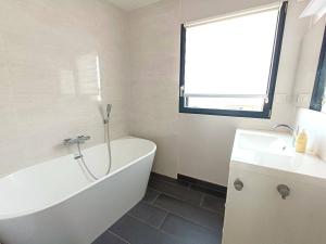 Maison neuve 4* avec Sauna, WIFI à 150m de la plage - Pleumeur-Bodou - FR-1-368-139