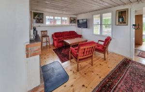 3 Bedroom Pet Friendly Home In Källby