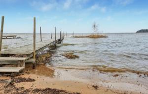 3 Bedroom Pet Friendly Home In Källby