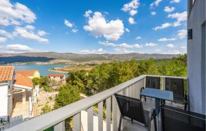 Amazing Home In Karin