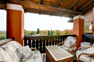 Garda Golf Apartment - Pool Residence - by HOST4U - Soiano del Lago