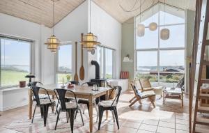 Three-Bedroom Holiday Home In Hurup Thy