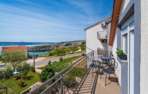Amazing Apartment In Maslenica 