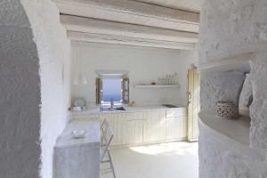 MELANOPETRA boutique apartments Nisyros Greece