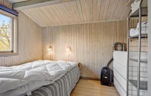 2 Bedroom Pet Friendly Home In Køge