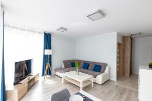 Apartament 6M Rewal w cenie basen, jacuzzi, siłownia, sala zabaw, free private parking, Park Rozrywki HOSSOLAND 30 minut