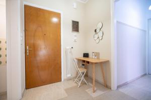 Neos Kosmos metro st 1 bedrm 3 pers flat by MPS