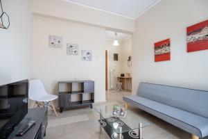 Neos Kosmos metro st 1 bedrm 3 pers flat by MPS