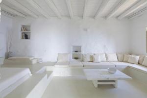 MELANOPETRA boutique apartments Nisyros Greece