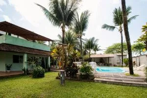 Casa 3/4 Piscina & 30 Metros da Praia - 伊塔布纳