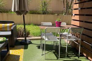 Charming refurbished cocoon with swimming pool