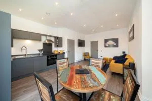 Dockside - 邓凯尔德