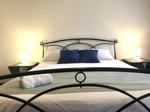 Tre Grazie - Dove la bellezza risveglia l'Anima - Obledo