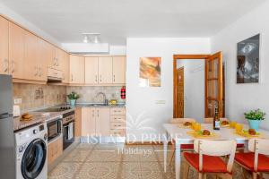 Garden Relax with Heated Pool Views FC15