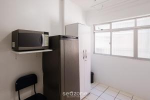 Apt quadra mar, centro de BC próx atrações EAL0704