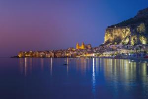 Carrettieri 9 Apartment