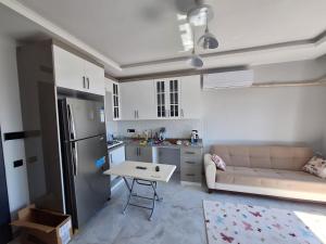 Mersin Erdemli Kocahasanlı da Deniz Manzaralı