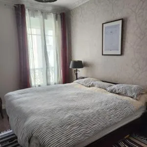 Chambre à Clichy - 热讷维耶