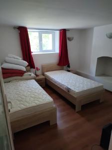 Newly renovated 2 Bed ground floor flat in Haskovo