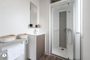 Campings Camping Les Violettes : photos des chambres