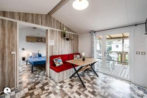 Campings Camping Les Violettes : photos des chambres