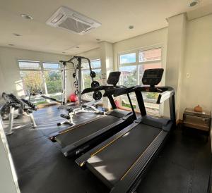 2 Bedroom and Studio Apartments with Private Pool and Gym in Vista Manors Verdant